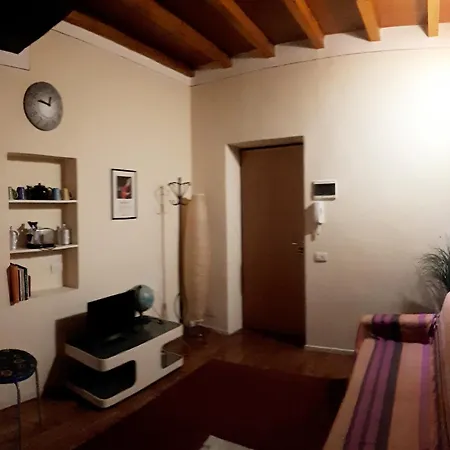 F A L S T A F F Apartment